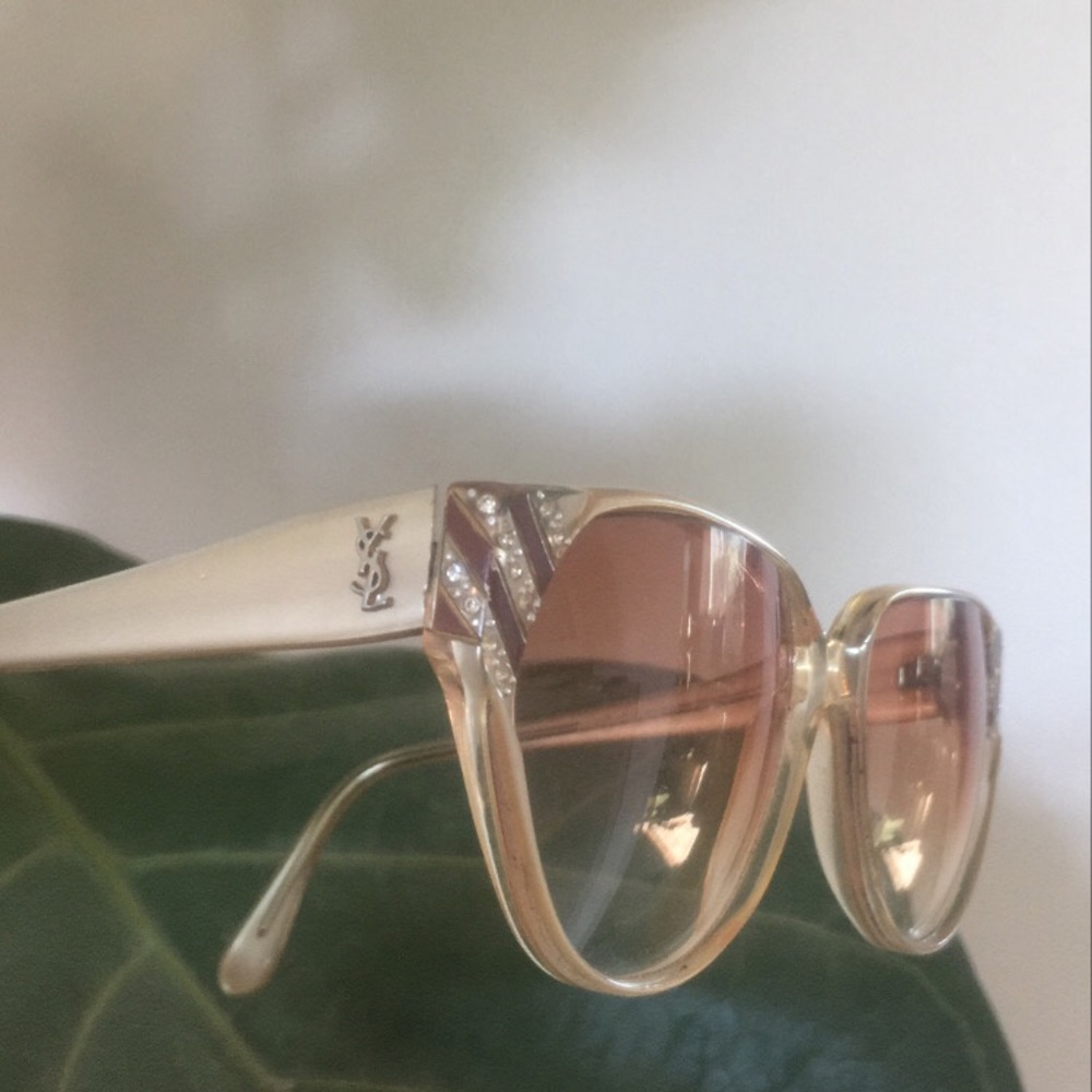 Vintage YSL sunníes
